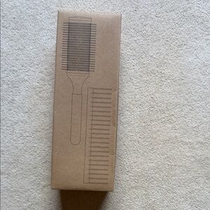 Dyson Hair Paddle Brush and Wide-Tooth Comb - Brown Kraft
